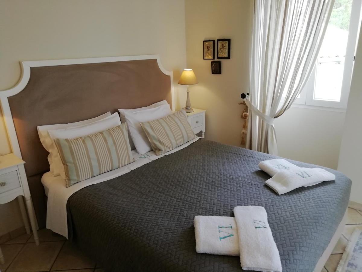 Imerolia Beach Villa Kassiopi Corfu المظهر الخارجي الصورة